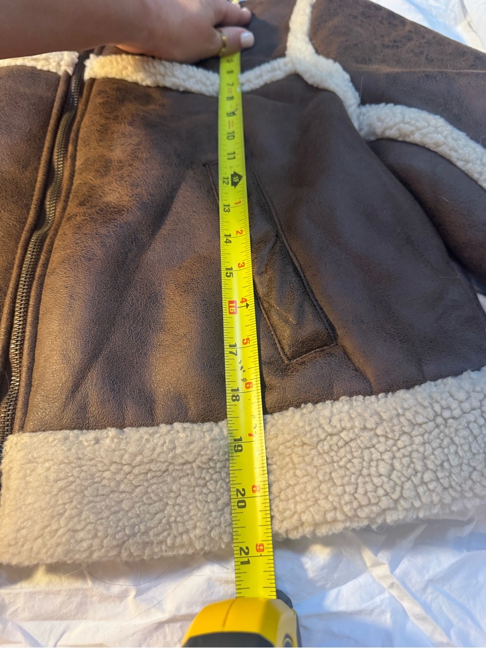 Women's Brown Shearling-Trim Aviator Jacket - Picture 4 of 14